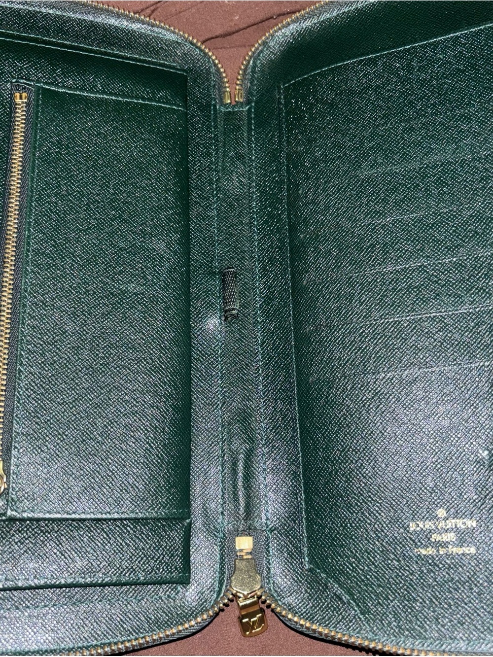 Louis Vuitton Taiga Leather Atoll Organizer wallet